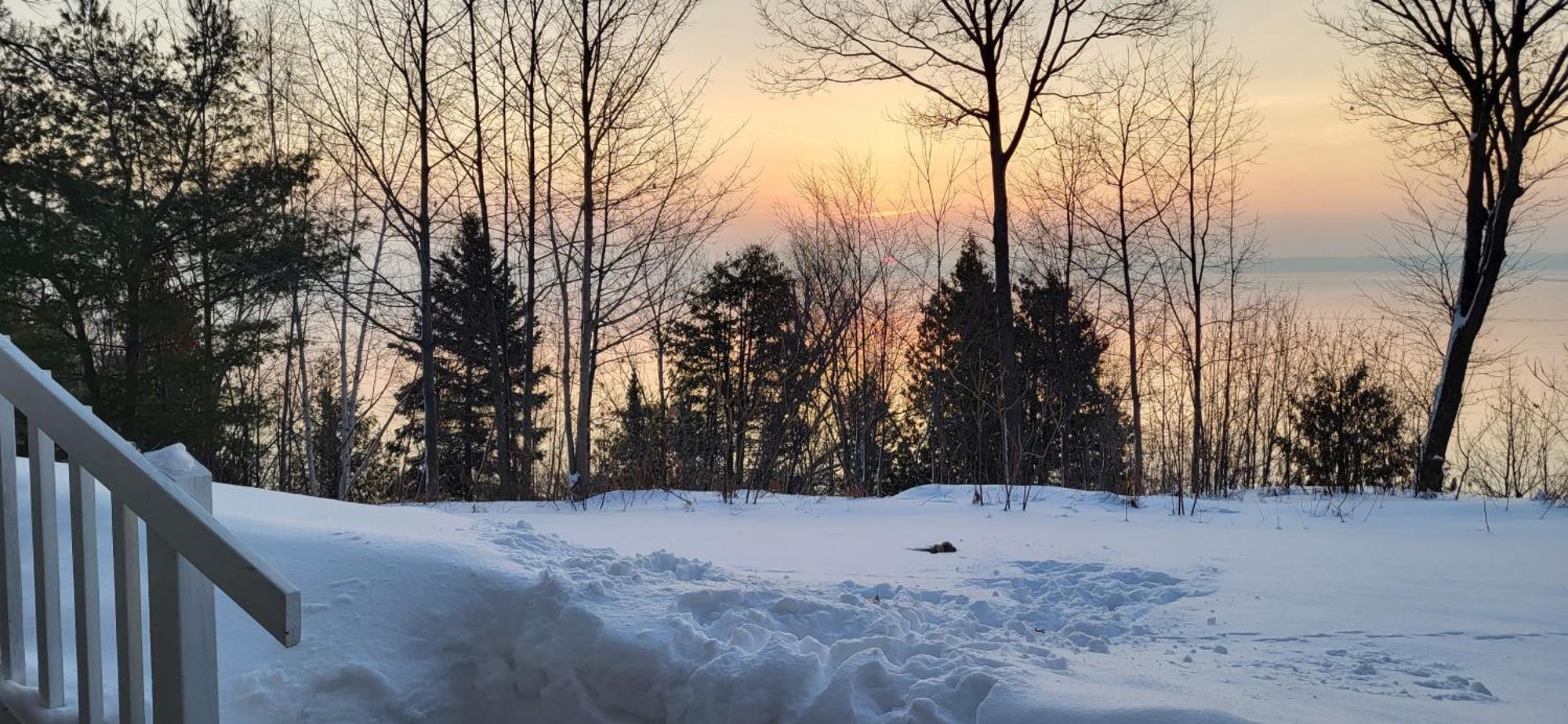Chequamegon Lake Superior Lodge Бейфилд Экстерьер фото