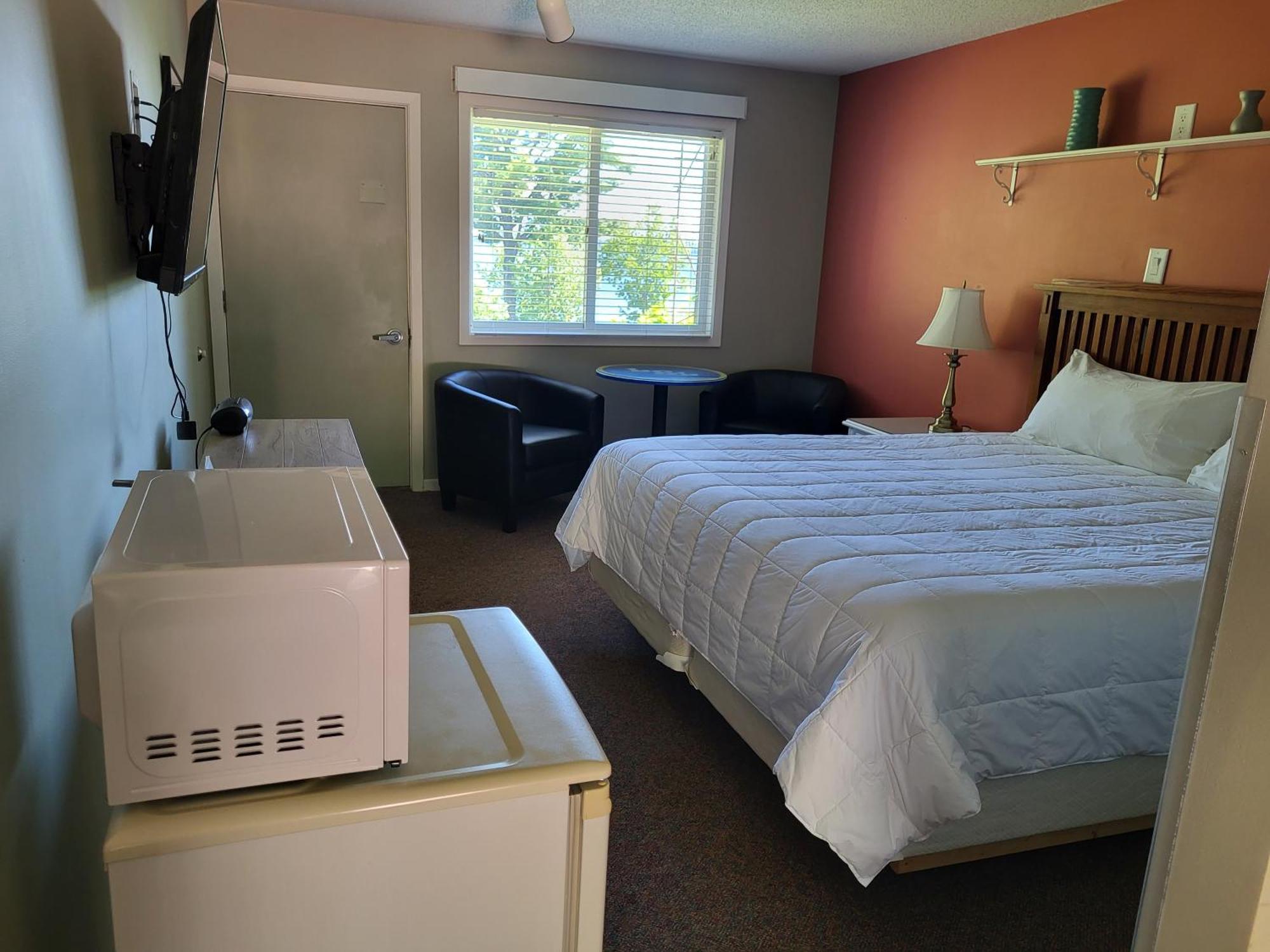 Chequamegon Lake Superior Lodge Бейфилд Экстерьер фото